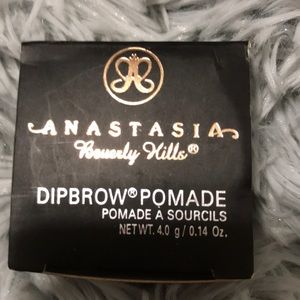 Dipbrow Pomade